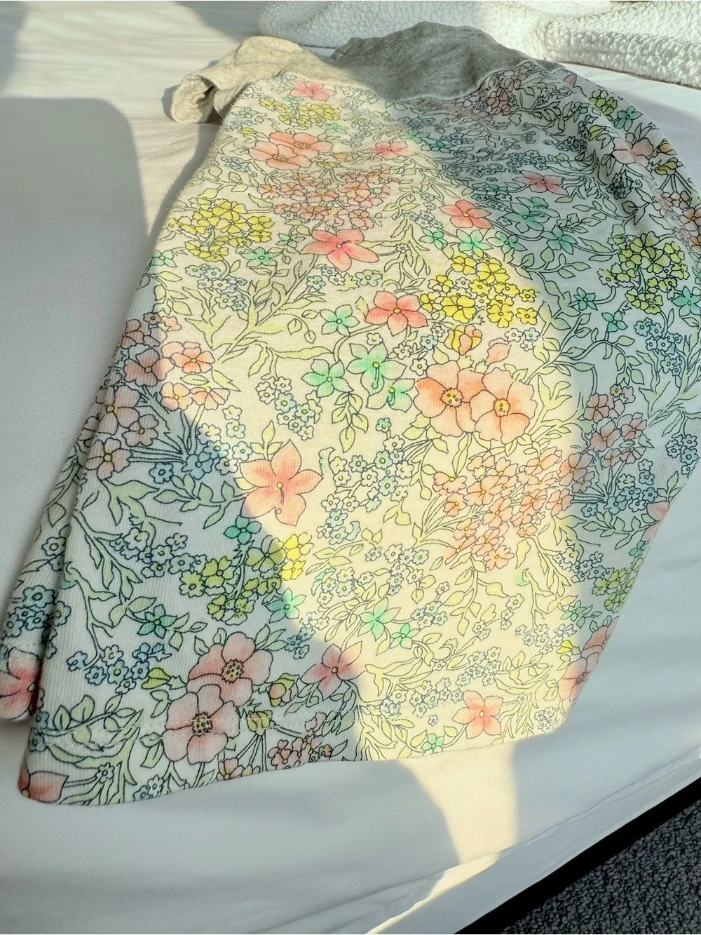 GAP Baby Girls dainty Floral Dress, Cardigan & Bloomers Set Pink Grey 6-12M 3 Pc